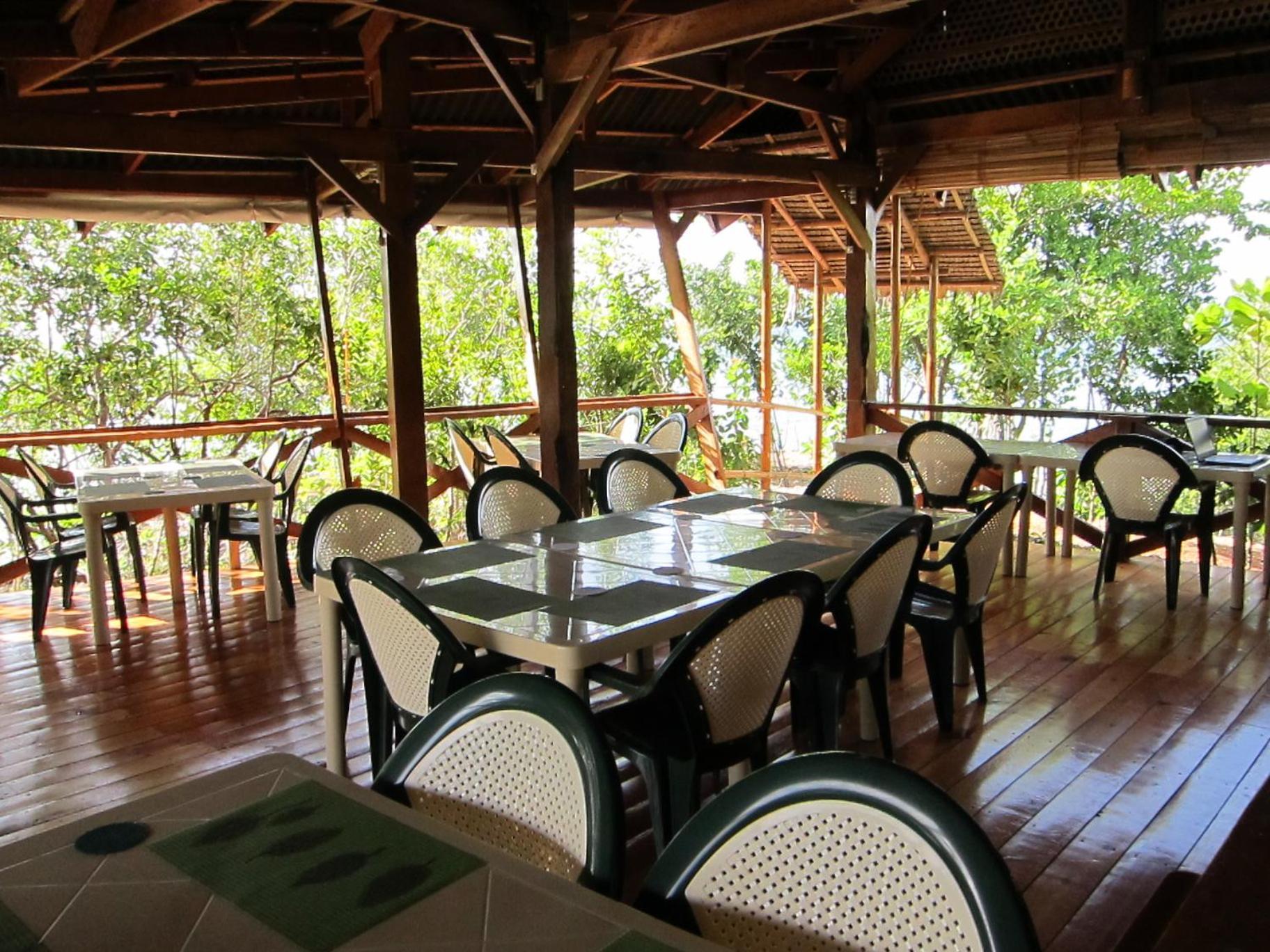 Eskapo Verde Lodge Moalboal บาดิอัน ภายนอก รูปภาพ